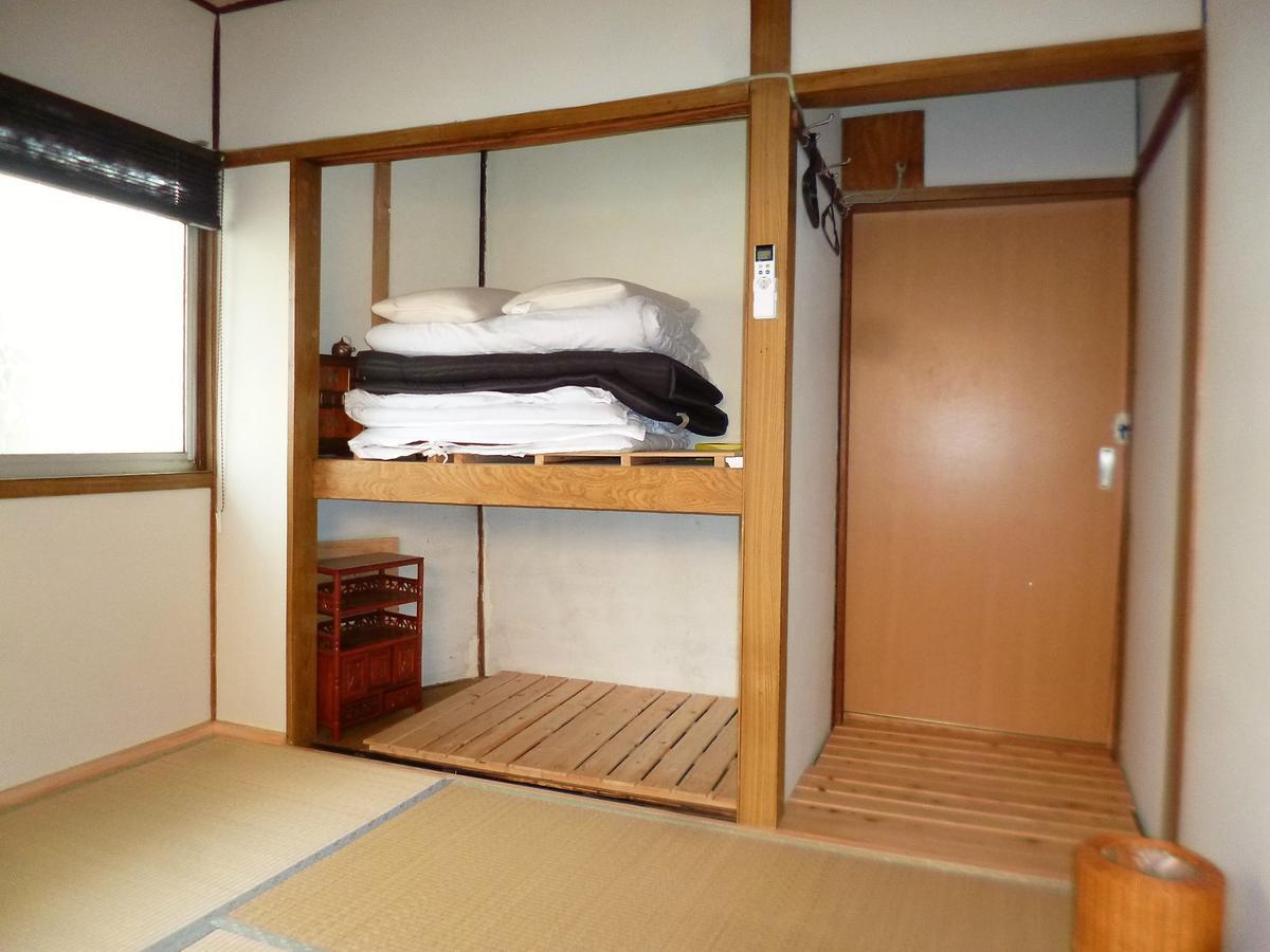 Guesthouse Oasis Ōsaka Exterior foto
